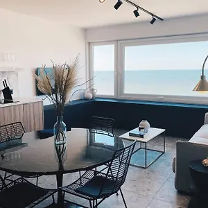 Wonderful Architect Designed Flat With Sea View Belgique