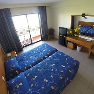 mimosa-beach-hotel.protaras-cy-hotels.com/