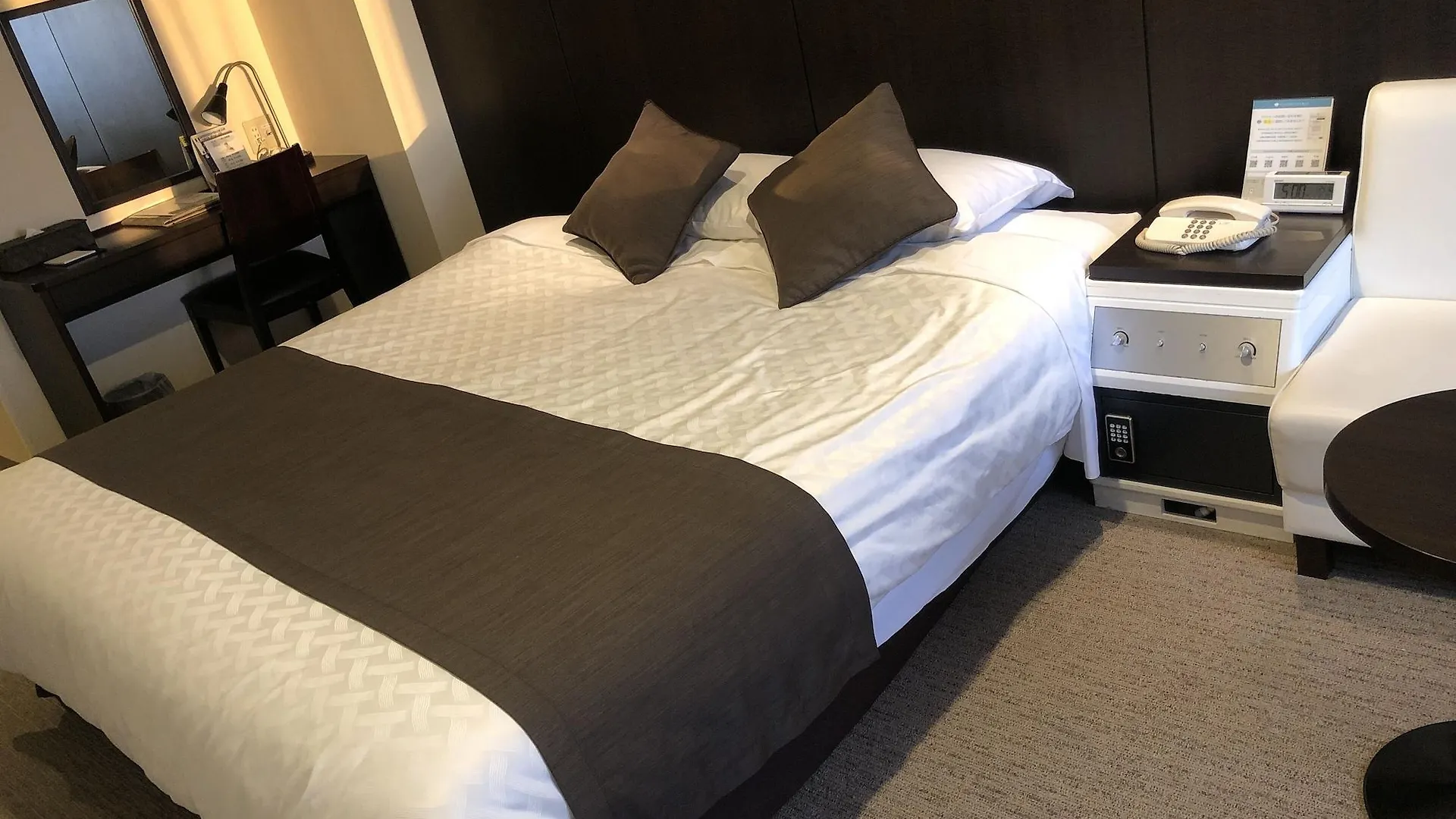 Hotel Plaza Osaka