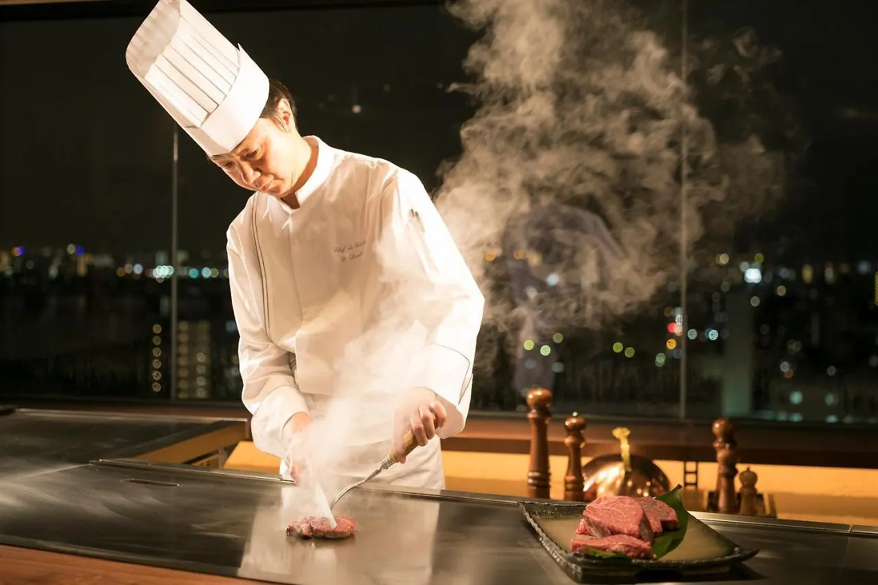 Hotel Plaza Osaka