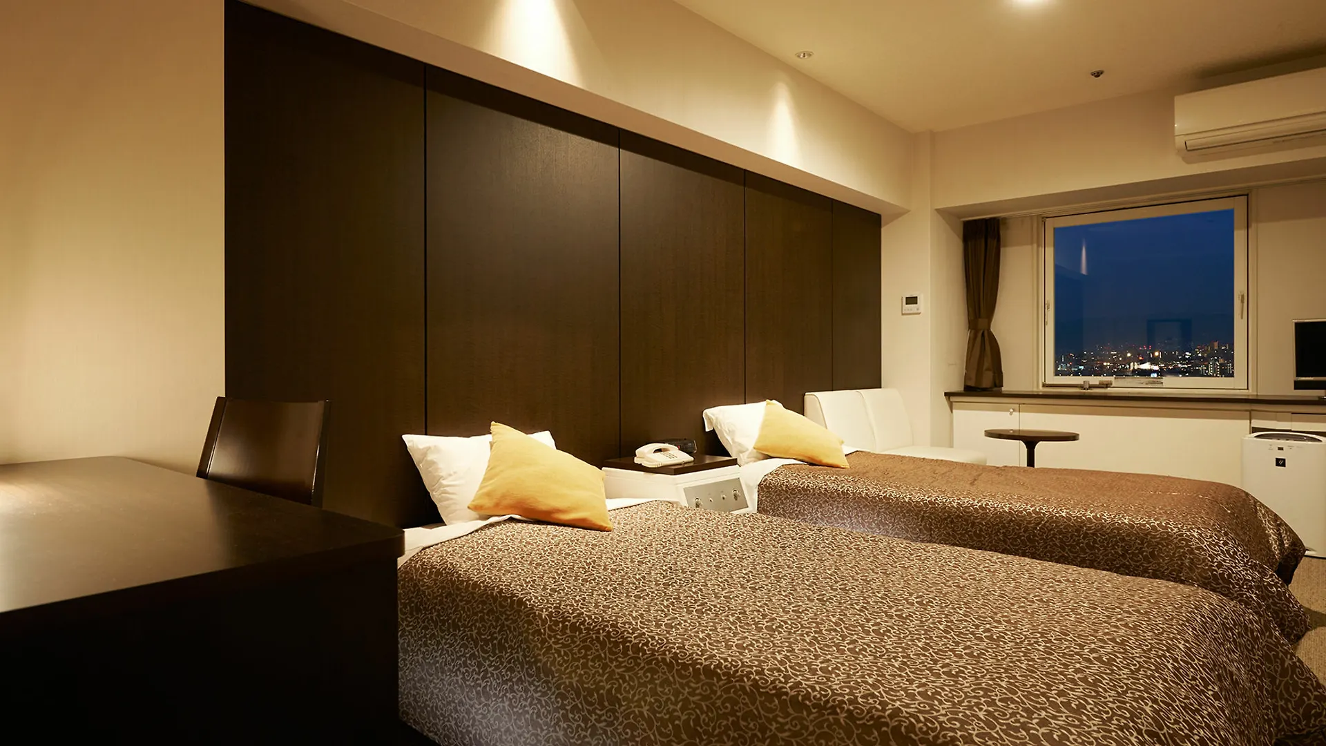 Hotel Plaza Osaka