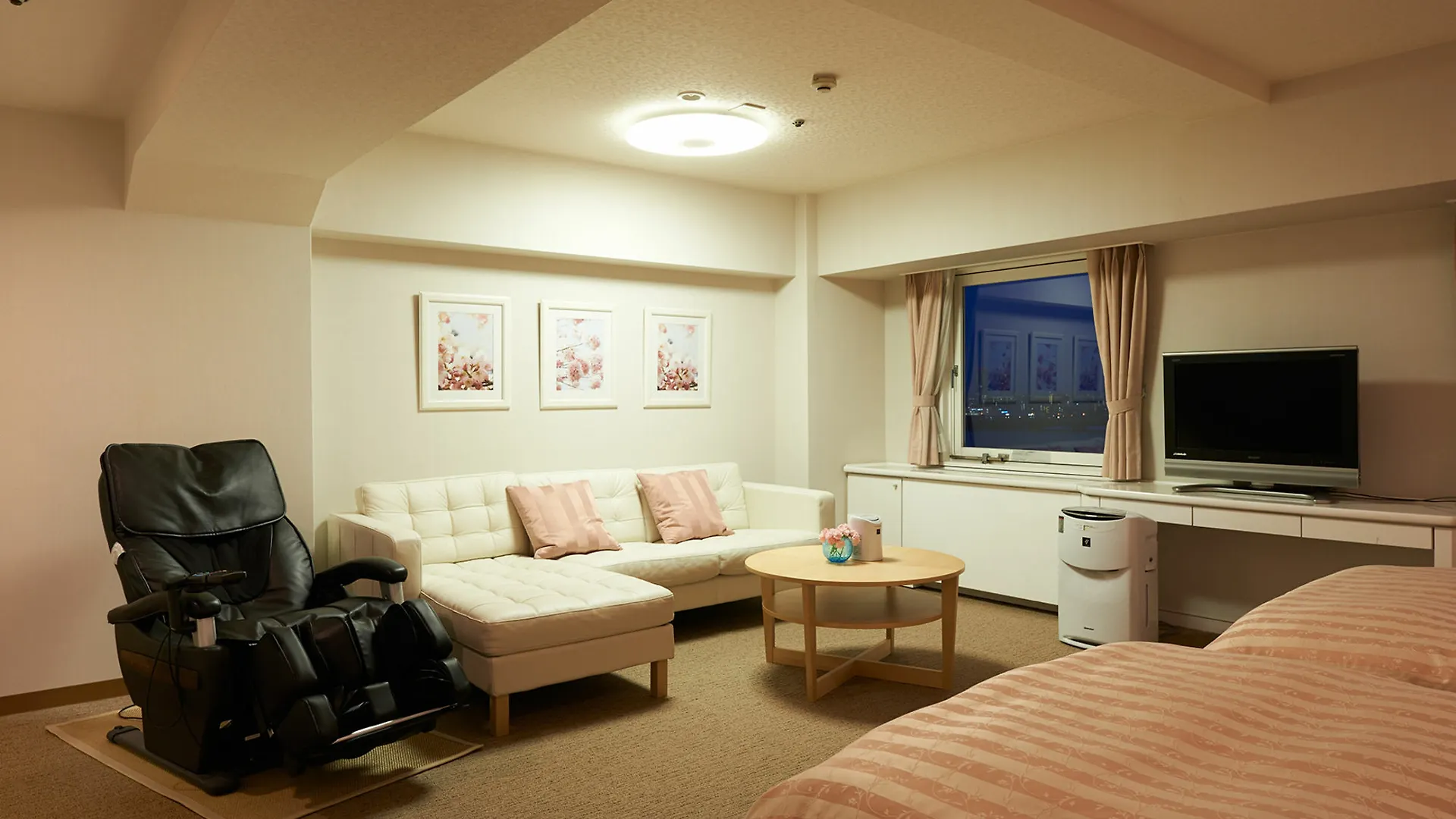 Hotel Plaza Osaka